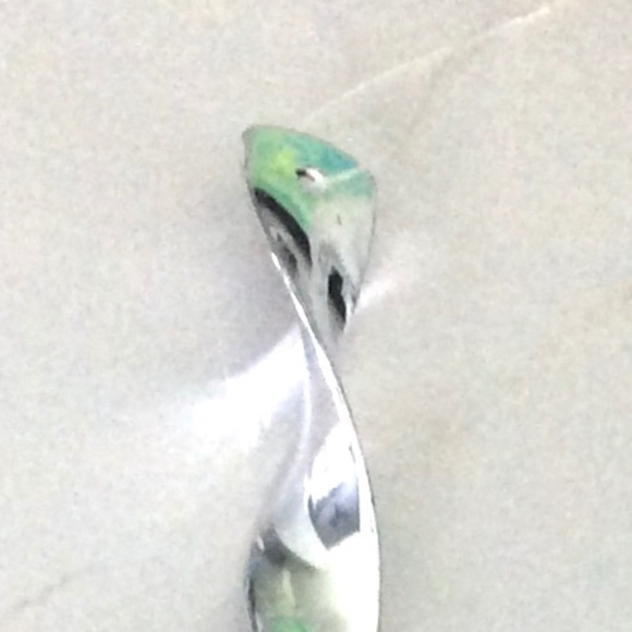 Set of 6 Hanging Twisted Wavy Silver-Tone Aluminum Icicle Ornaments - Picture 3 of 5